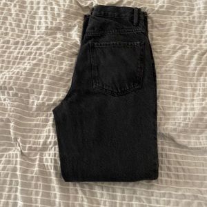 Women’s jeans